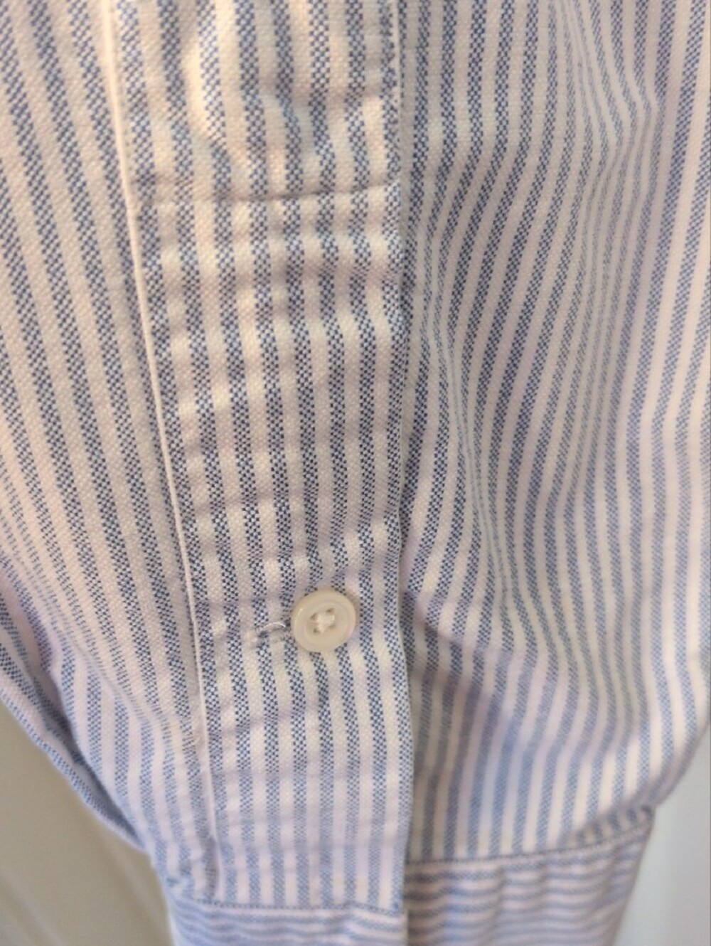 Ralph Lauren Blue & White Narrow Stripe Button-Down Shirt, Size Large - Picture 11 of 14